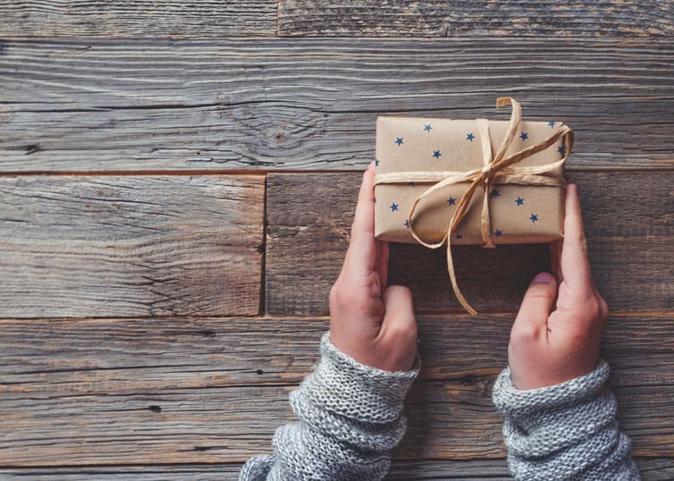 8 Holiday Gift Ideas for Real Estate Appraisers McKissock Learning
