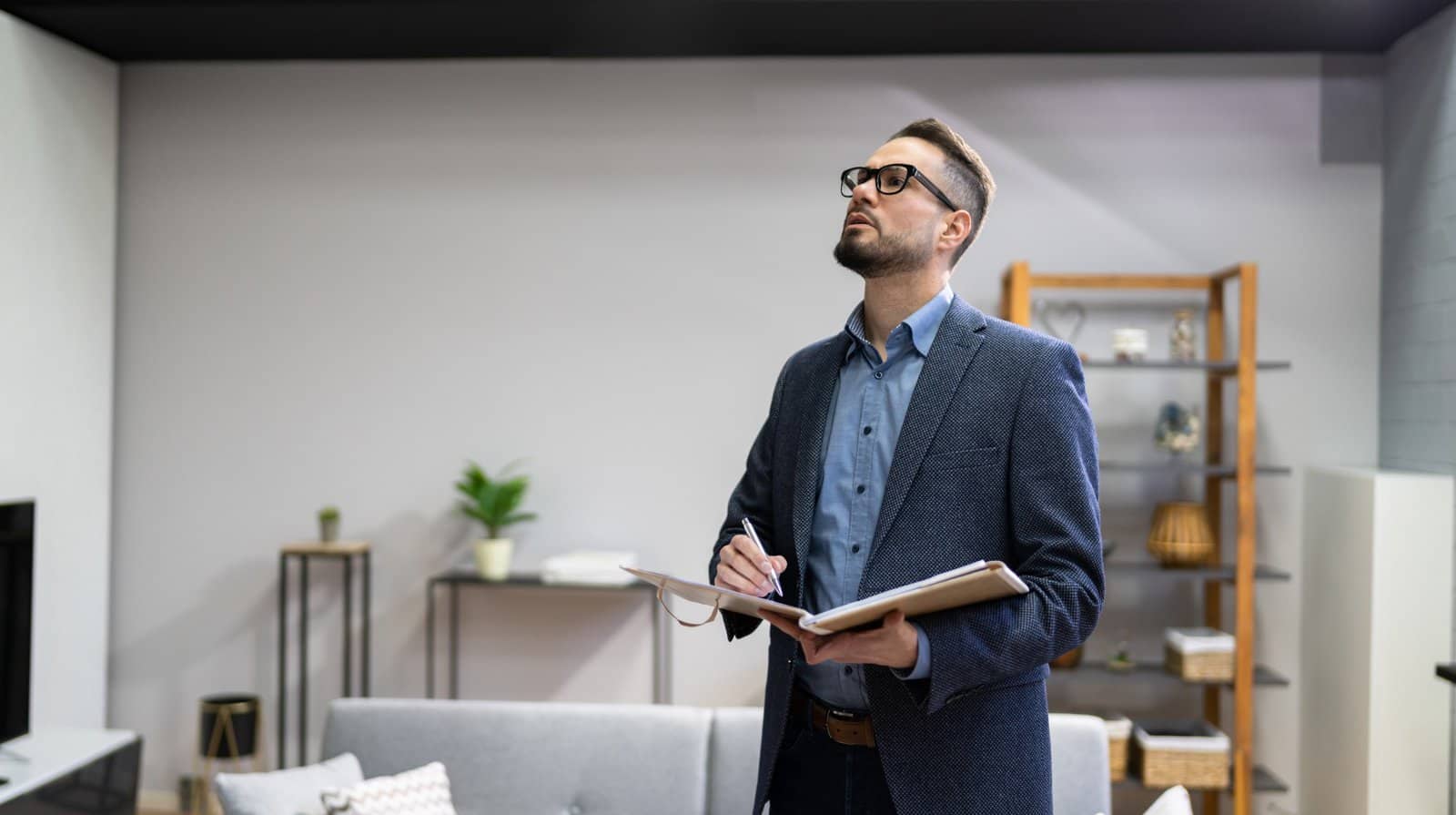 How Much Does It Cost to Become a Real Estate Appraiser?