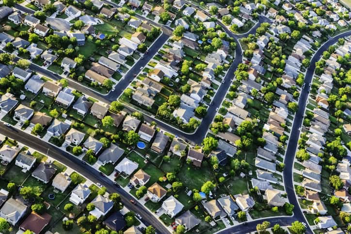 The Appraiser’s Market Compass: Navigating the Summer 2025 Housing Landscape