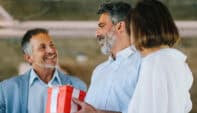 17 Thoughtful Real Estate Closing Gifts for Buyers: Ideas to Impress Every Client