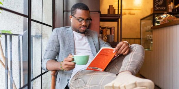 12 Best Books for Real Estate Agents: Master Mindset, Money, and More