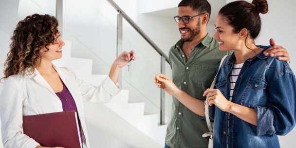 Tired of Commission Rollercoasters? Here’s How to Become a Property Manager and Find Your Stable Income Sanctuary