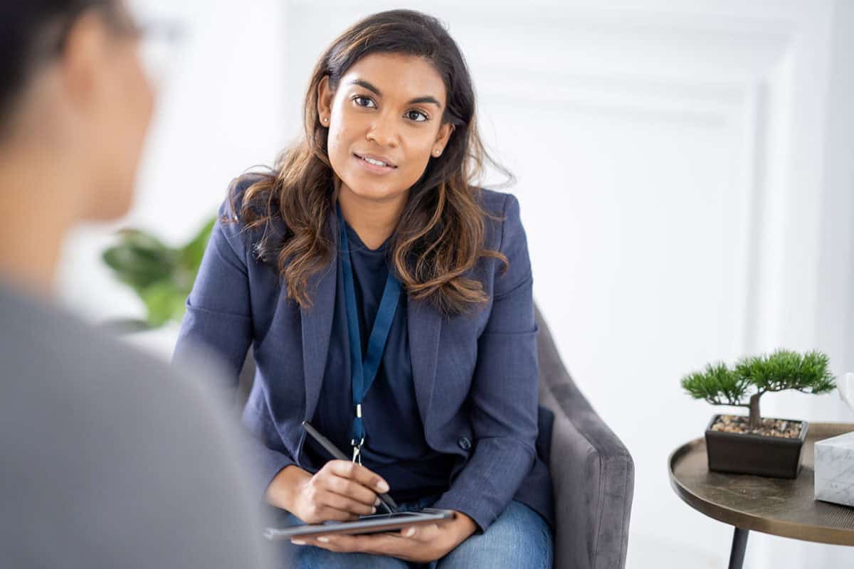 Switching brokerages: how to choose a real estate broker-owner for real growth